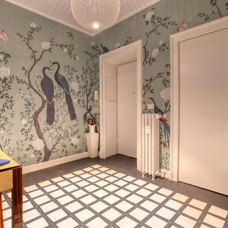 Gasthuis Guesthost - Dimora Claudia Luxury Milaan